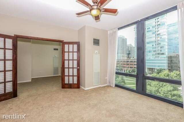 Building Photo - 3 br, 2.5 bath Condo - 600 N Kingsbury St # 5