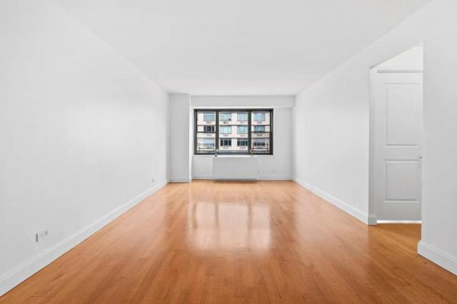 Foto del edificio - 2 bedroom in New York NY 10021