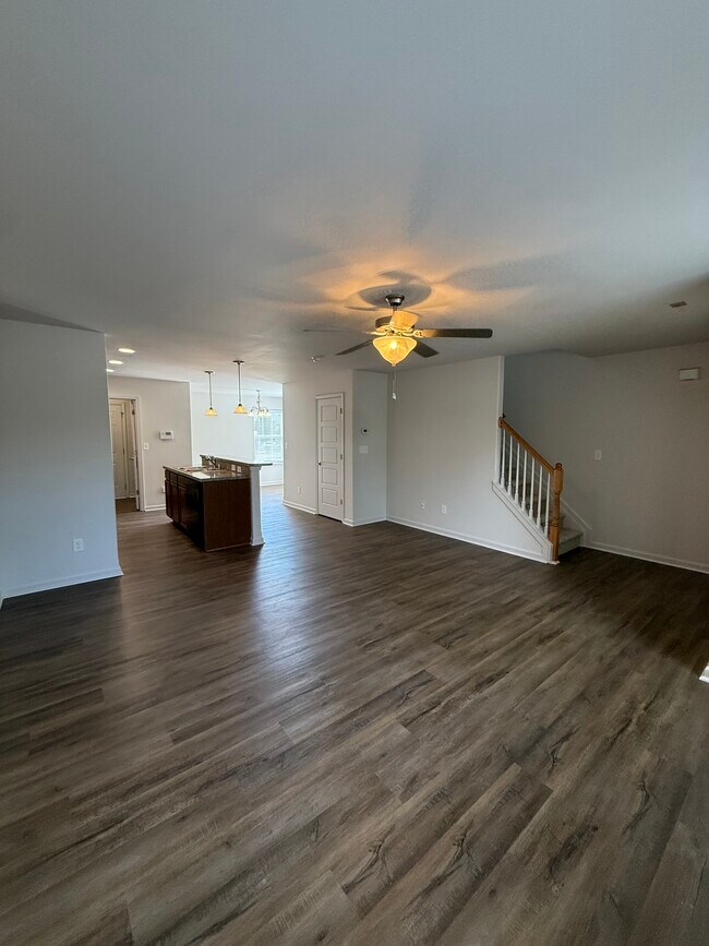 Foto del edificio - 256 Old Woolen Mill Ln