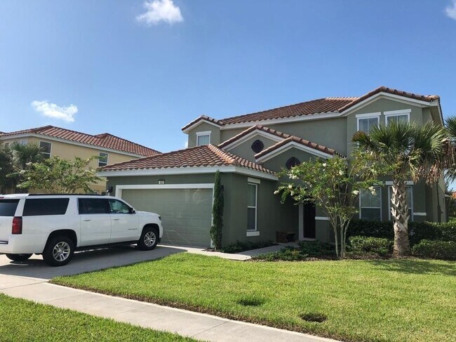 Building Photo - 4201 Oakview Dr