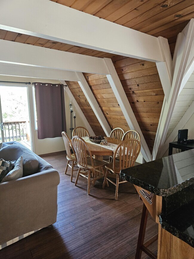 Building Photo - 22765 Black Hawk Dr