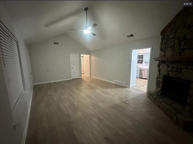 Building Photo - 4569 Columbia Woods Ln