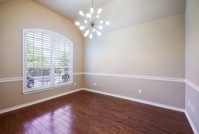 Foto del edificio - 1107 Cedar Elm Ln