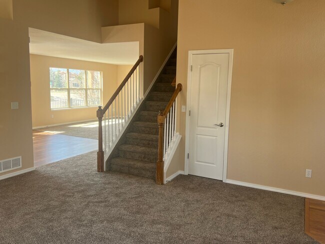 Building Photo - 2413 Cinnabar Rd