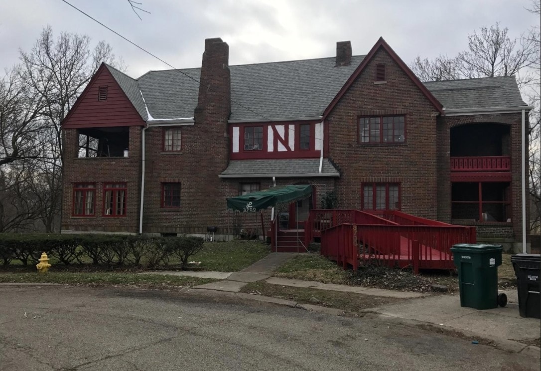 Primary Photo - 3700 Beatrice Dr