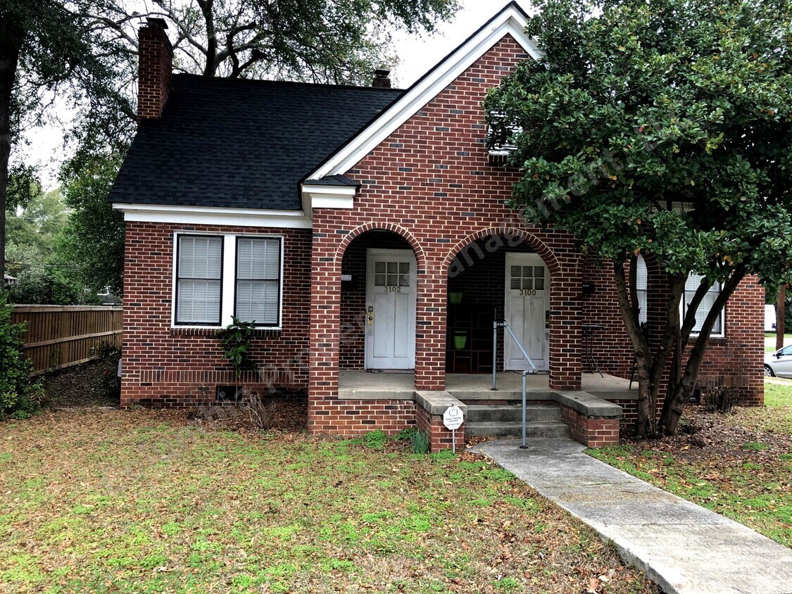 Primary Photo - 3100 River Dr