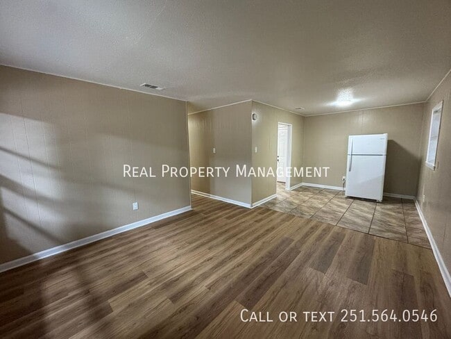 Foto del edificio - 6559 Athey Ct