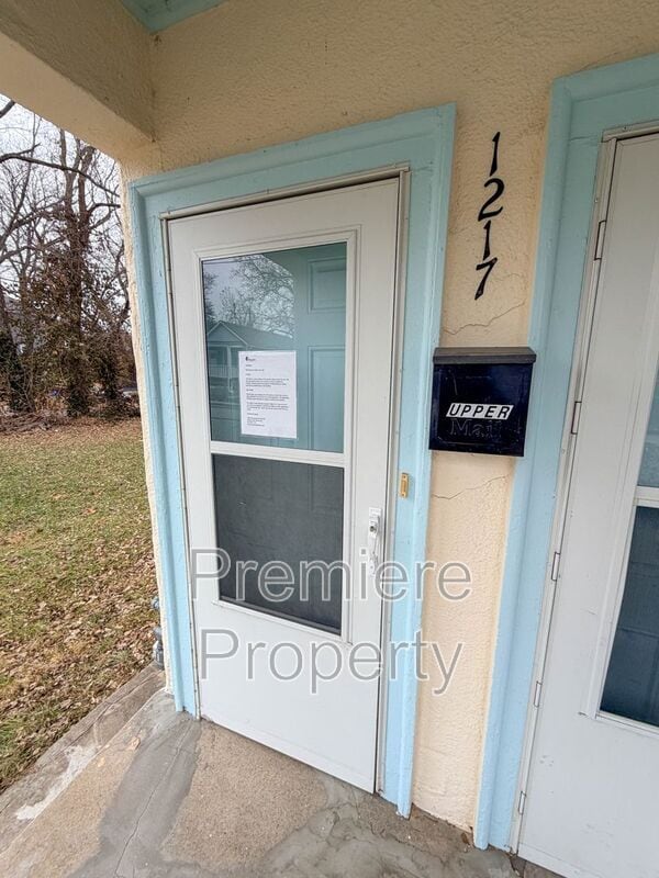 Foto del edificio - 1217 W 21st St