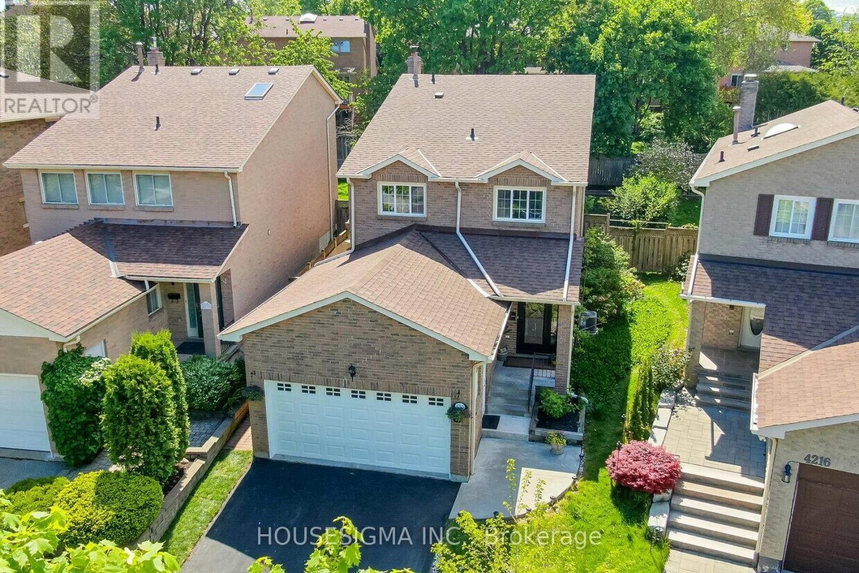 Primary Photo - 4212 Powderhorn Crescent