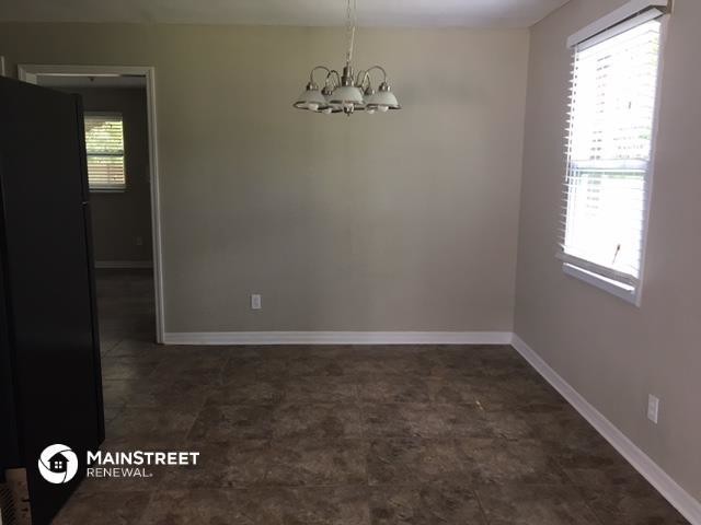 Foto del edificio - 3403 Greenbrier Dr