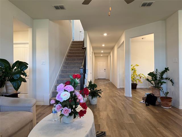 Foto del edificio - 9125 Acre Meadows Ln