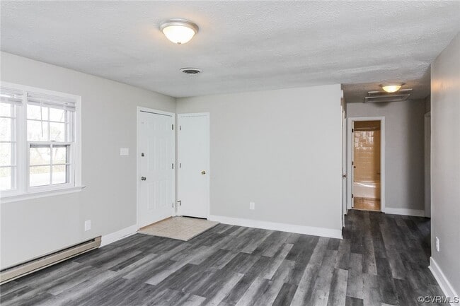 Building Photo - 104 Sandston Ave
