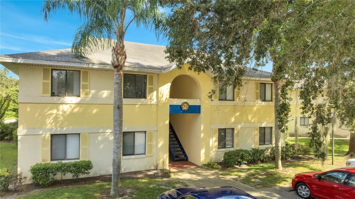 90 Hidden Lake Dr Unit 112, Sanford, FL 32773 Condo for Rent in