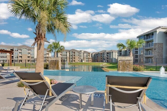 Foto del edificio - 3 br, 2 bath Condo - 7315 Spring Cypress R...
