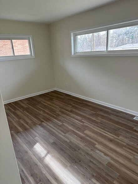 Foto del edificio - 5738 Pennsylvania St