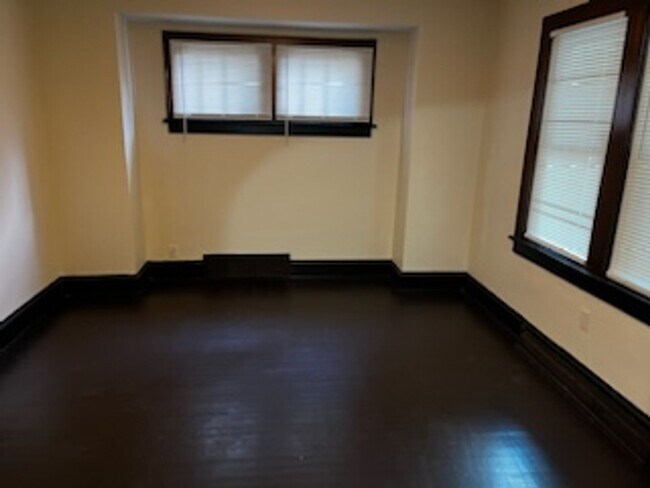 Building Photo - Home for Rent