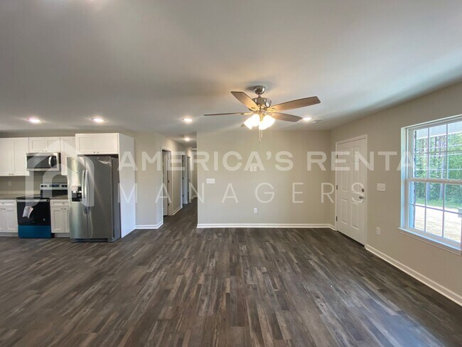 Foto del edificio - Home for Rent in Cullman! AVAILABLE NOW!!!...