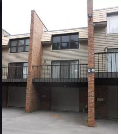 Foto del edificio - 36 Chestnut Hls