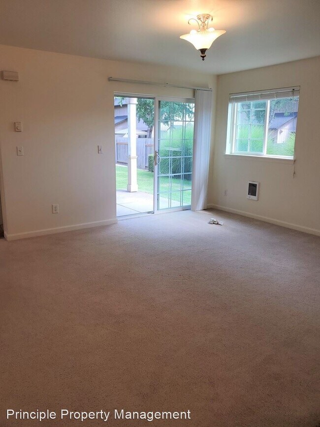 Building Photo - 2 br, 2 bath Apartment - 2920 Matt Drive