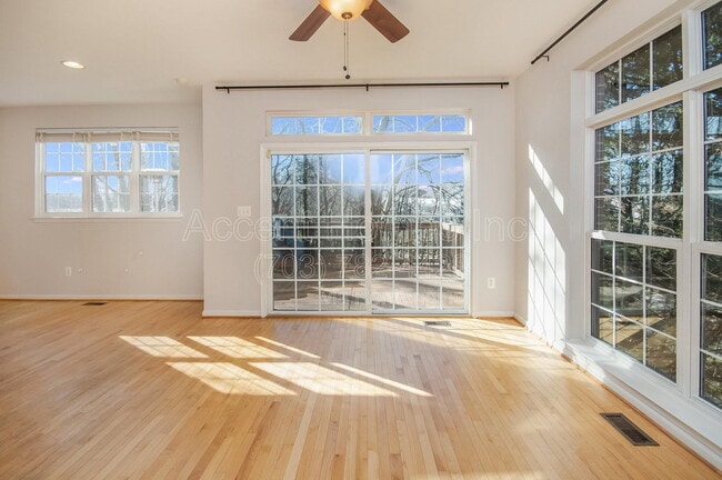 Photo - 6450 Waterfield Rd Townhome