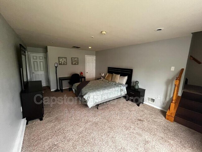 Foto del edificio - 67 Vaughan Dr