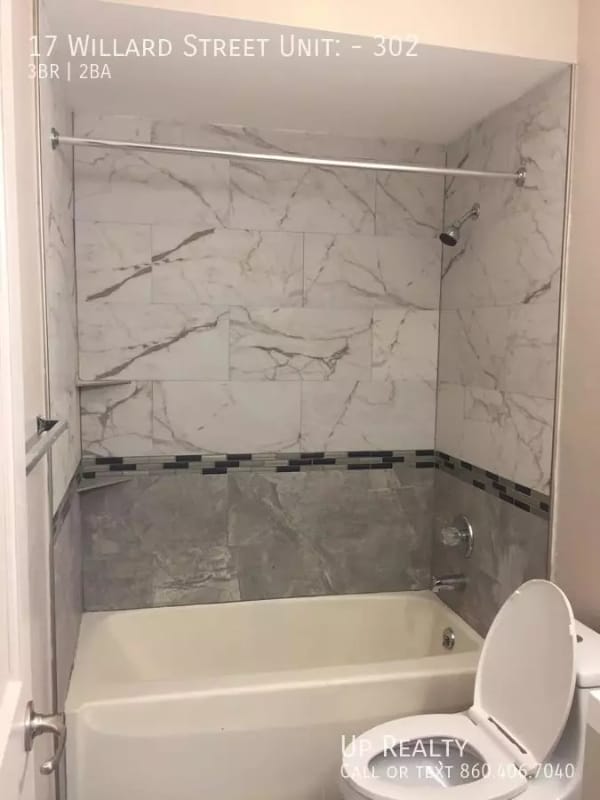 Building Photo - 17-21-21 Willard St