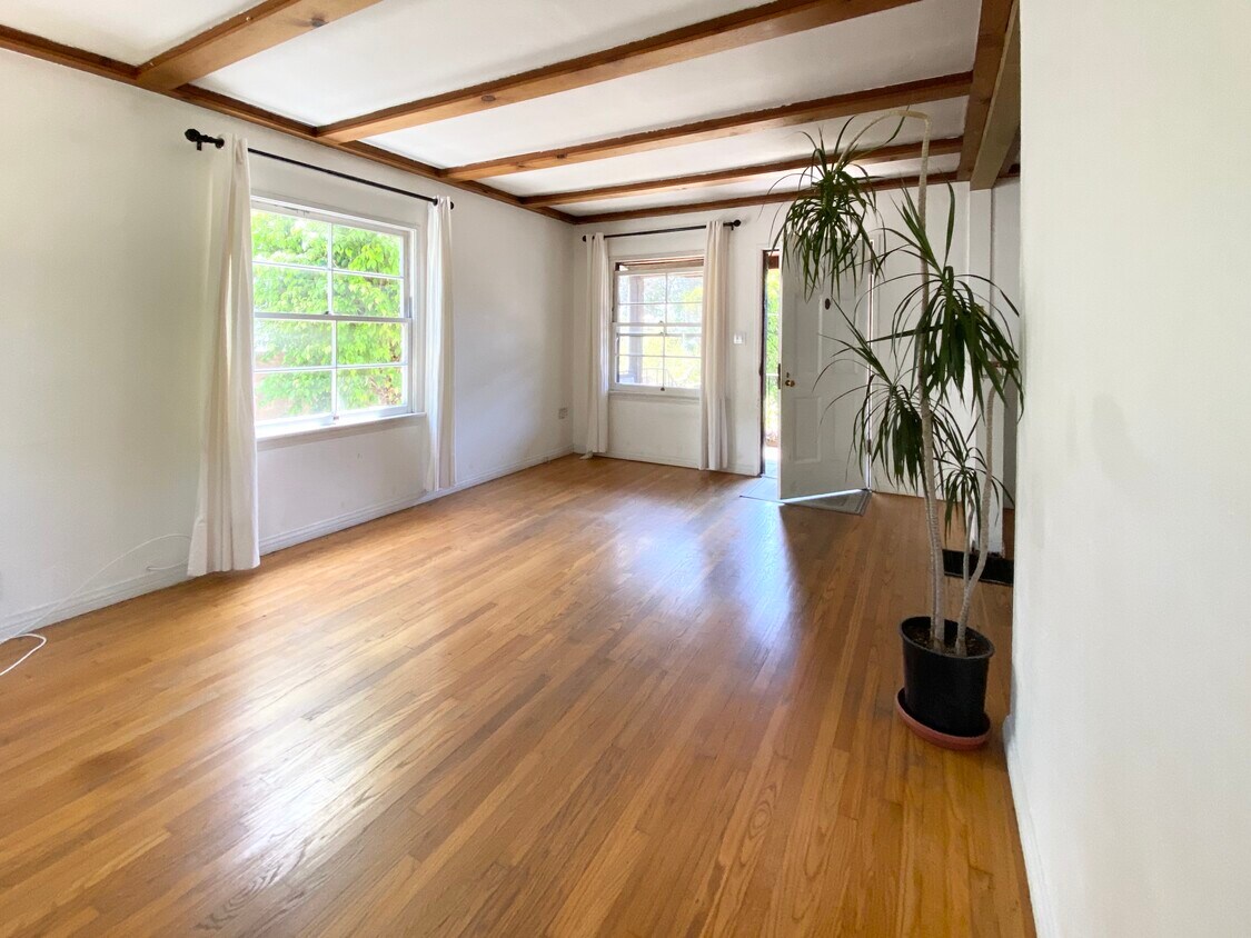 Foto principal - 711 Pier Ave