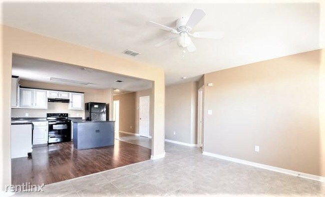 Building Photo - 3 br, 2 bath House - 5835 Hickory Canyon
