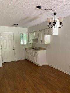 Foto del edificio - 5122 Clover St