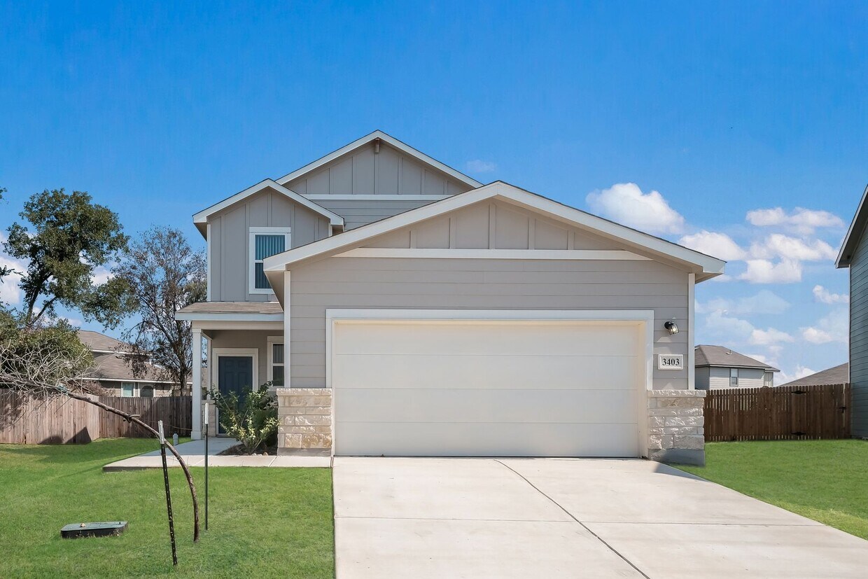 Primary Photo - Lovely Rancho Primera Property