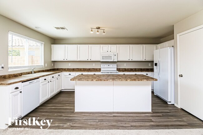 Foto del edificio - 3117 W Yellow Peak Dr