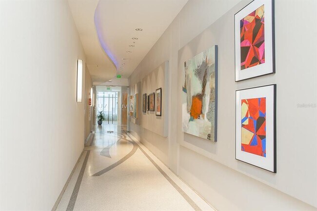 Foto del edificio - 150 E Robinson St