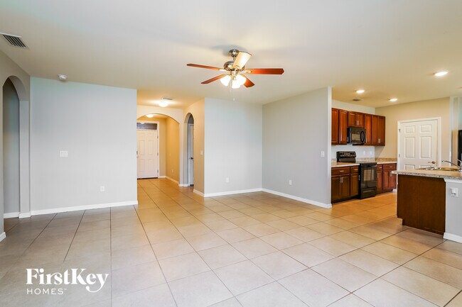 Foto del edificio - 4333 SW 9th Pl