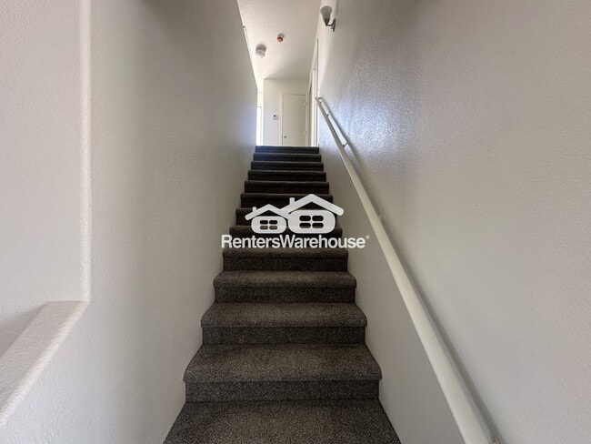 Foto del edificio - 16237 W Monroe St