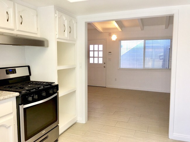 Building Photo - 4511 Santa Anita Ave