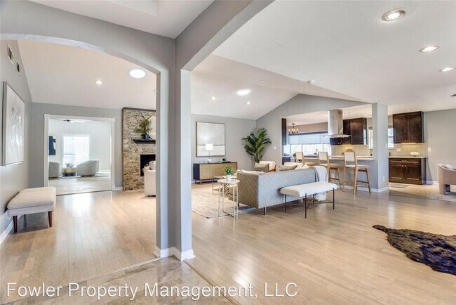 Foto del edificio - 5 br, 4.5 bath House - 3206 Rotan Ln