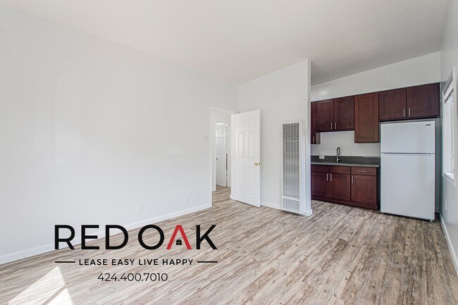 Foto del edificio - 4241 Van Horne Ave