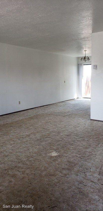 Building Photo - 2811 Parque De Oeste Dr