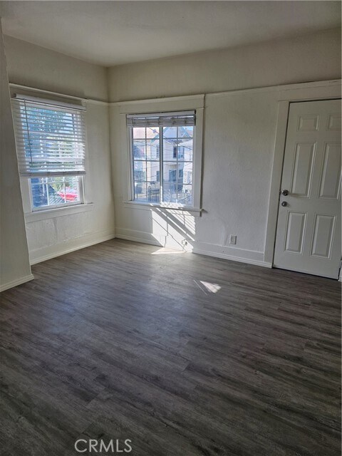 Foto del edificio - 185 E 35th St