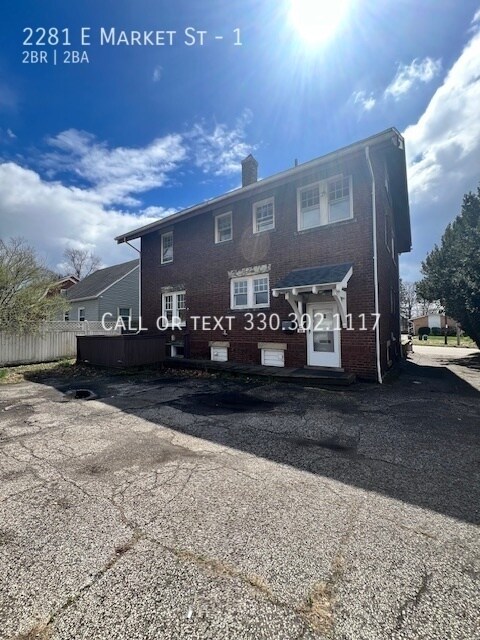 Foto del edificio - Large two bedroom first floor unit for ren...
