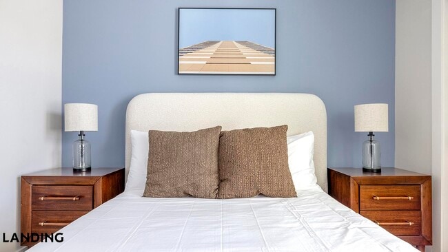 Building Photo - 1270 Hillcrest Dr