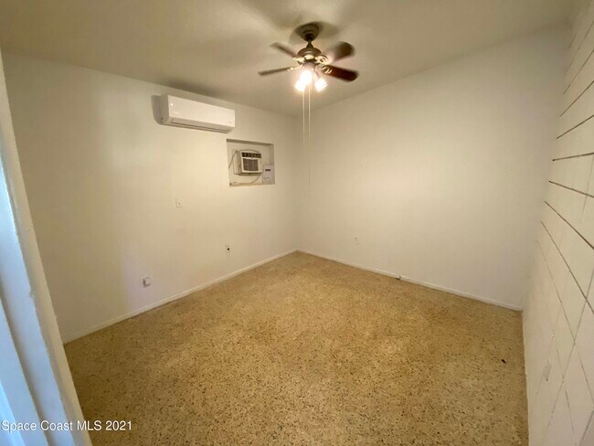 Foto del edificio - 115 Pierce Ave