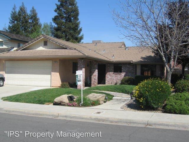 Primary Photo - 3 br, 2 bath House - 9286 N. Chance Ave.