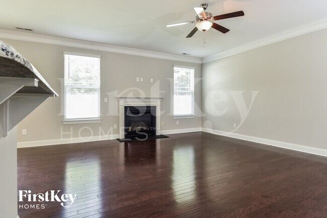 Foto del edificio - 5205 Roshni Terrace