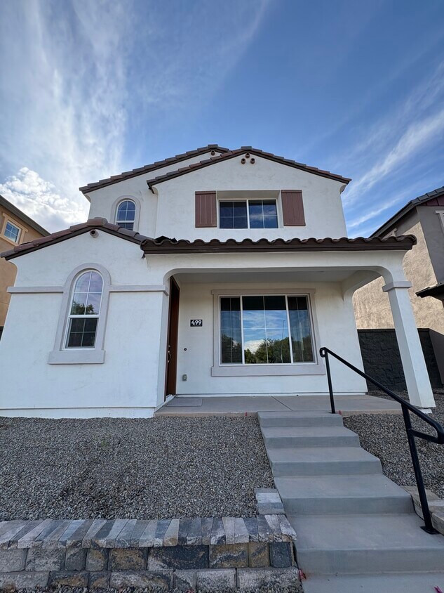 Foto principal - 499 S Soho Ln