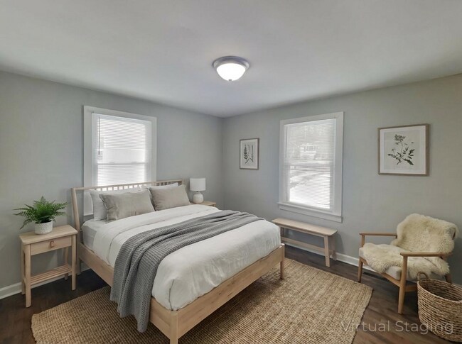 Foto del edificio - 1720 Finchley Dr