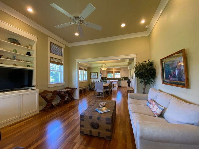 Building Photo - For Rent: Gorgeous 3 Bed, 2 Bath Custom Ho...