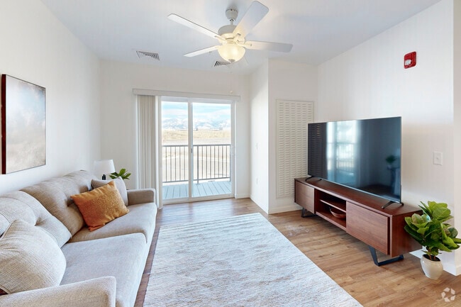 3BR,2BA - 1,057SF - Living Room - Yellowstone Landing