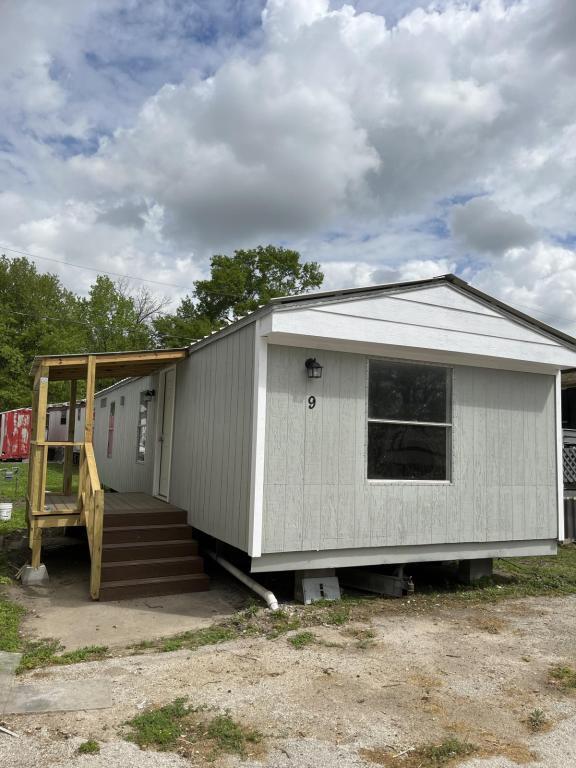 Photo - 8102 Yale St House