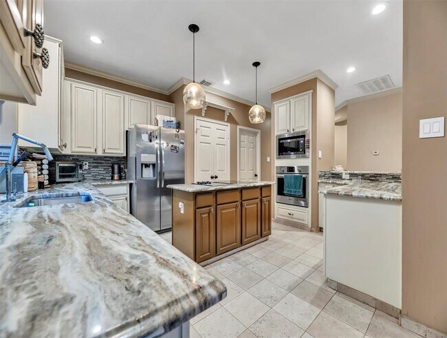 Building Photo - 5319 Arbor Bridge Ct
